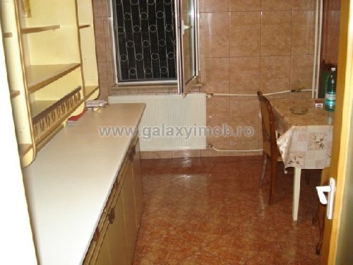 Apartament de vanzare - Imobiliare Bucuresti