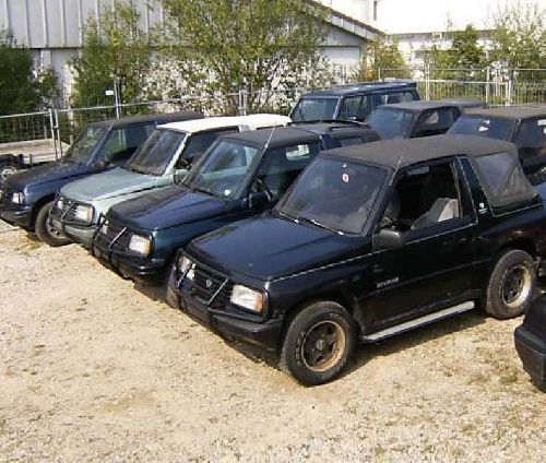 Vand piese din dezmembrare Suzuki Samurai, Vitara, Daihatsu Feroza, Mitsubishi Pajero 1994