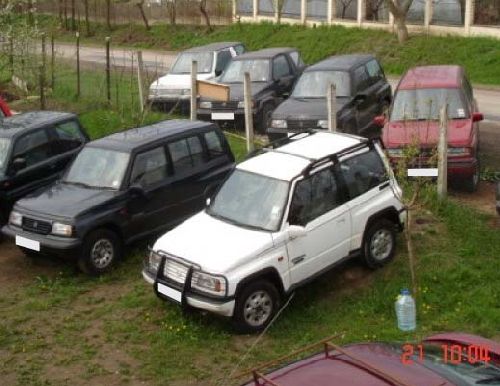 Vand piese din dezmembrare Suzuki Samurai, Vitara, Daihatsu Feroza, Mitsubishi Pajero 1994