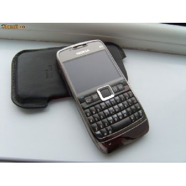 Telefon Nokia E71 Dual Sim 
