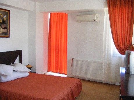 Hotel 3 stele Pitesti