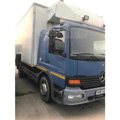 MERCEDES BENZ ATEGO 1523.