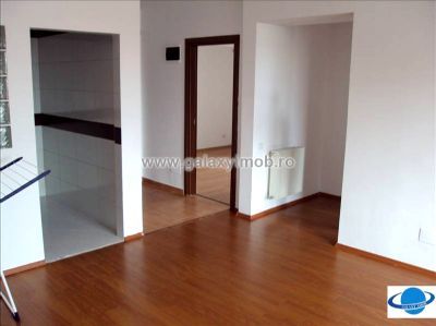 Glx110301 Vanzare Apartament-3 camere Damaroaia