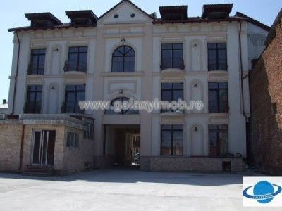 Spatiu comercial/birouri de inchiriat - Imobiliare Pitesti