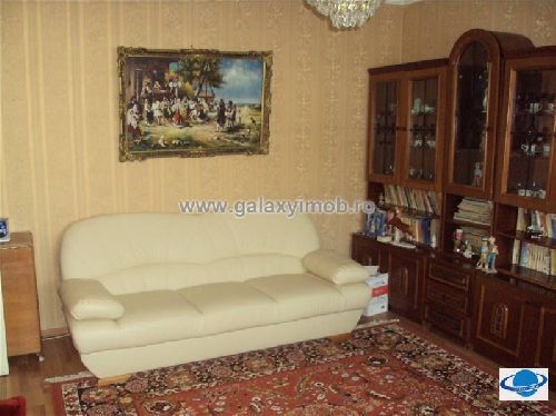 Apartament de vanzare - Imobiliare Targoviste